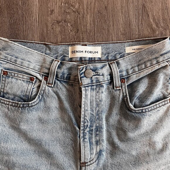 Aritzia Denim Forum The Farrah Hi-rise Wide Jean Size 25 - Picture 2 of 9